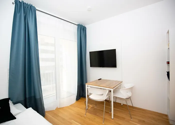 My Serviced Apartment-messe 3* Munich
